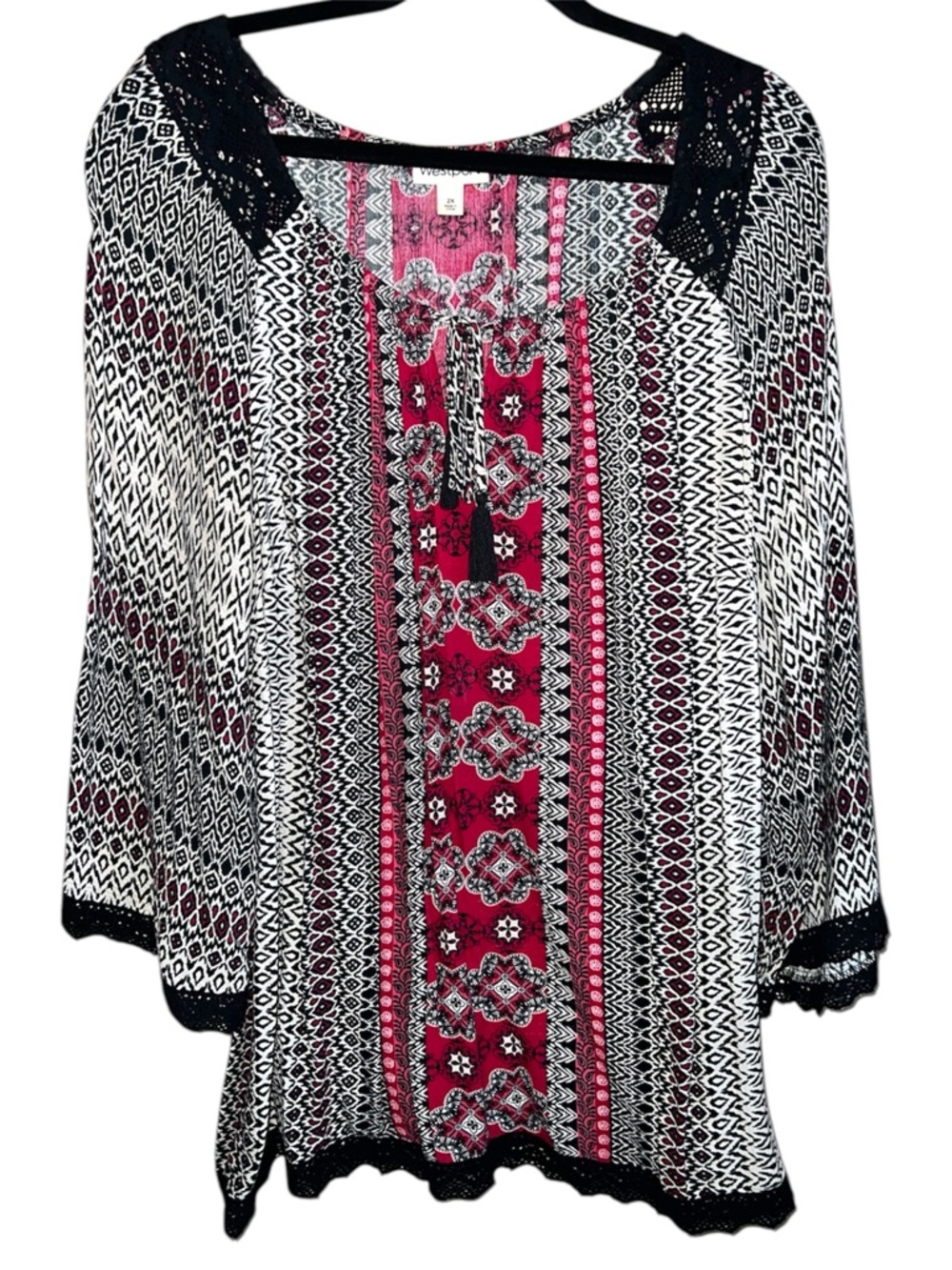 𝐖𝐄𝐒𝐓𝐏𝐎𝐑𝐓 | COLORFUL HANDKERCHIEF STYLE LACE HEM TOP